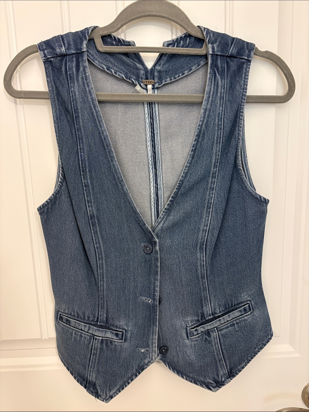 Sleeveless Blue Denim Vest with Notch Hem